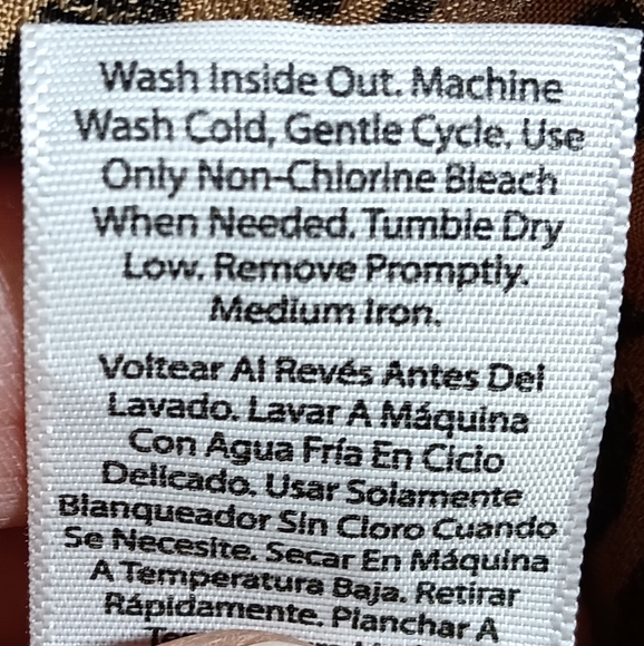 NWT Terra & Sky Balloon Sleeve Blouse, Size 4X, Leopard Print, Flowy, Soft - Picture 8 of 9